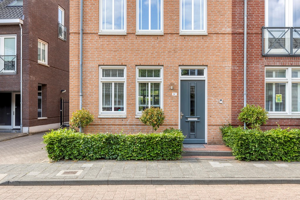 Prins Hendrikstraat 34c, Eline Makelaardij, foto 3.jpg